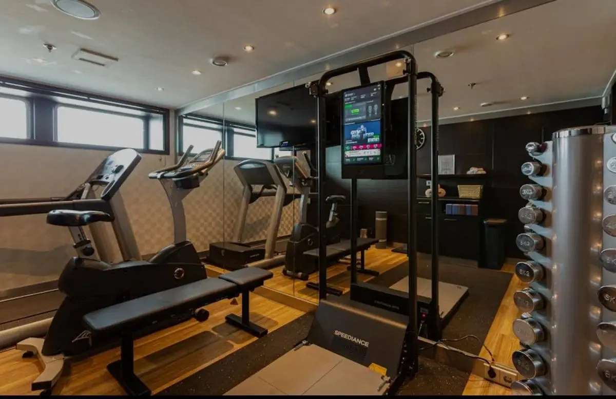 Cruise ship gym facilities