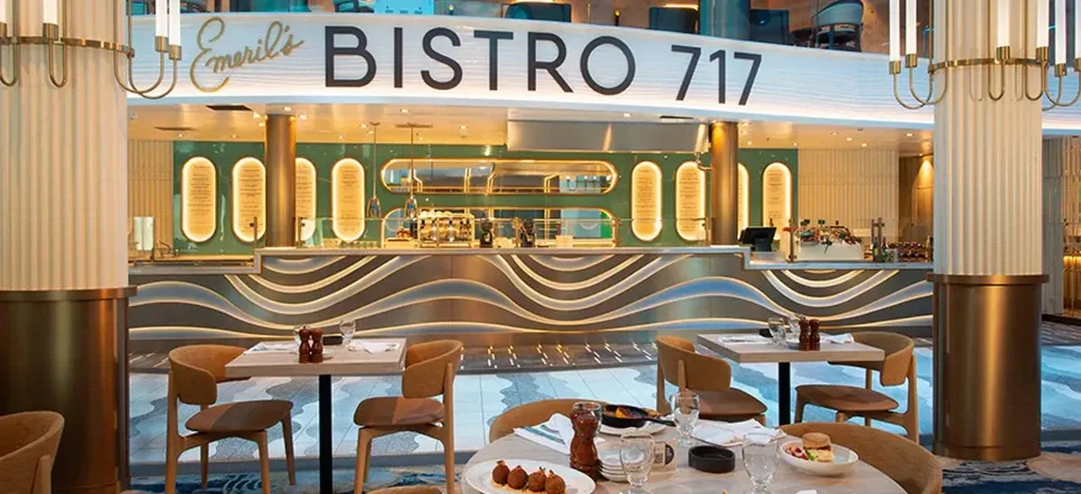 Bar of the restaurant Bistro 717
